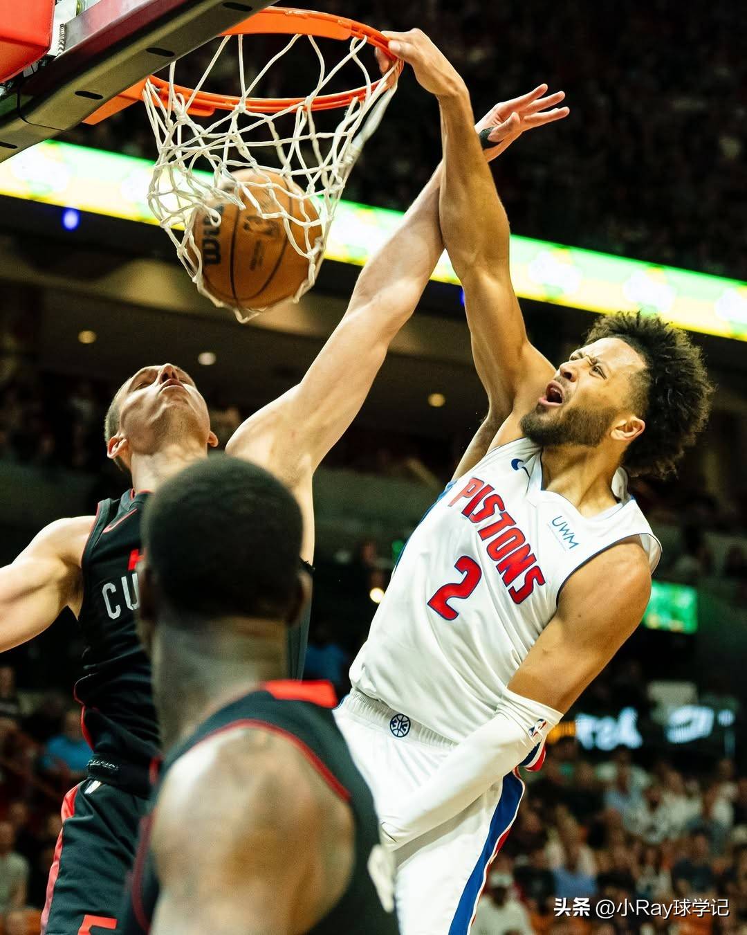 关于CBA常规赛倒计时；底特律活塞国际比赛日外线爆发；细节引发关注；悬念犹存；训练强度明显提升的信息