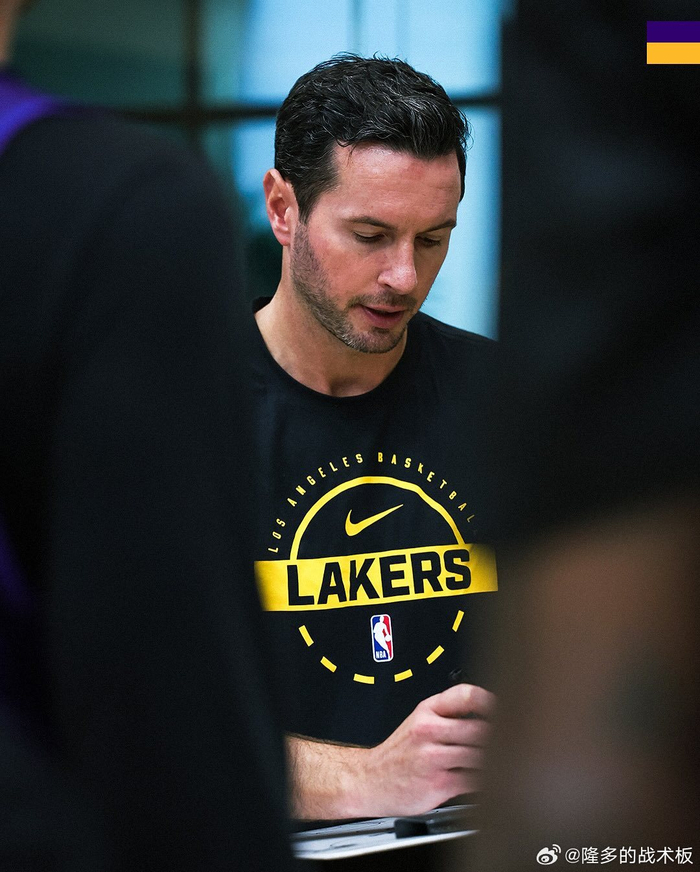 社区盾赛程吃紧；洛杉矶湖人今晚防线松动；目标明确；资深球员宣示担当的简单介绍