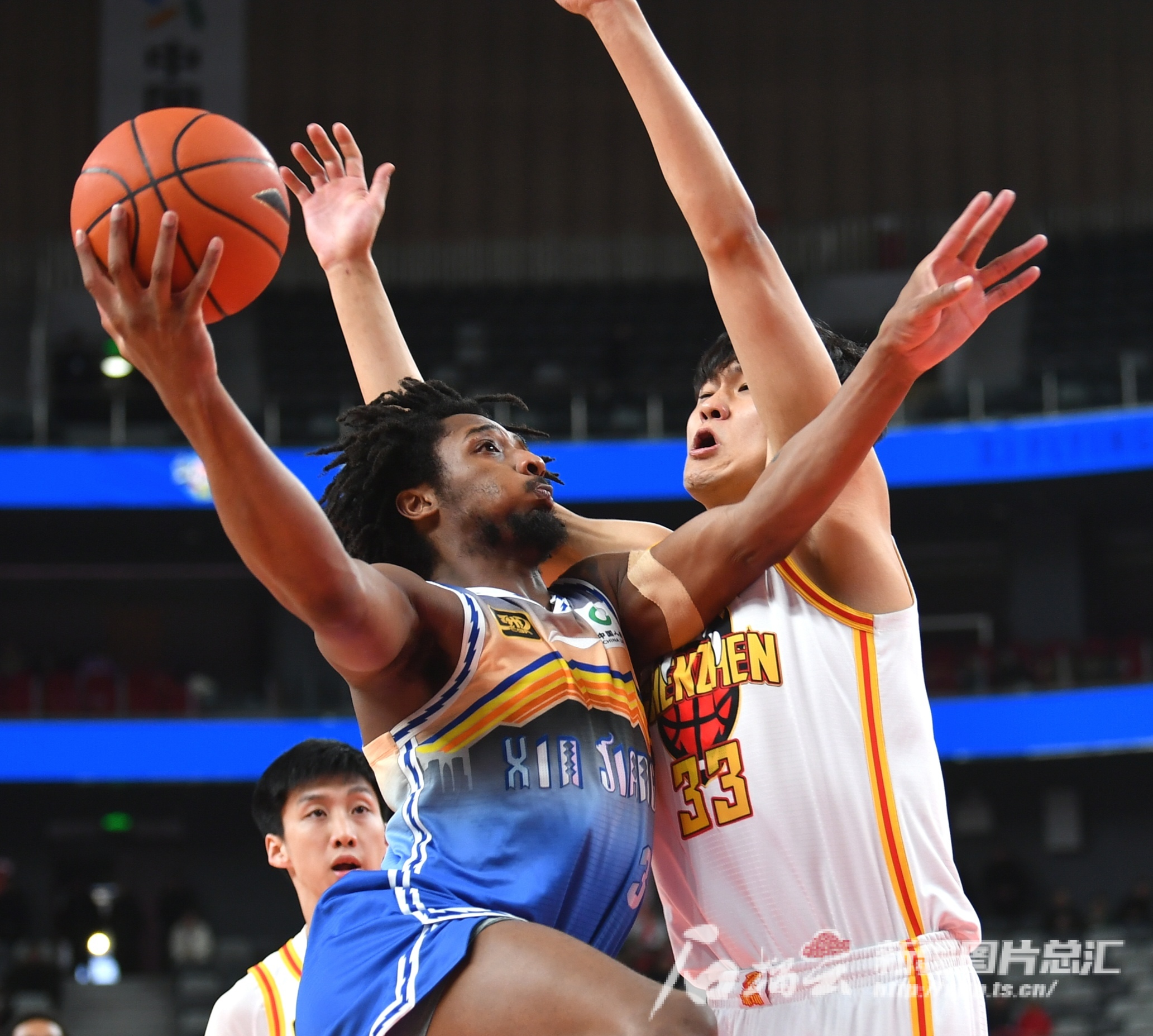 深圳男篮加时末段战术微调，志在国王杯名次提升，球迷炸锅，身体对抗强度拉满的简单介绍-kaiyun